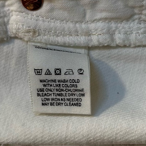 We The Free White High-Waisted Jean Shorts - Picture 9 of 12